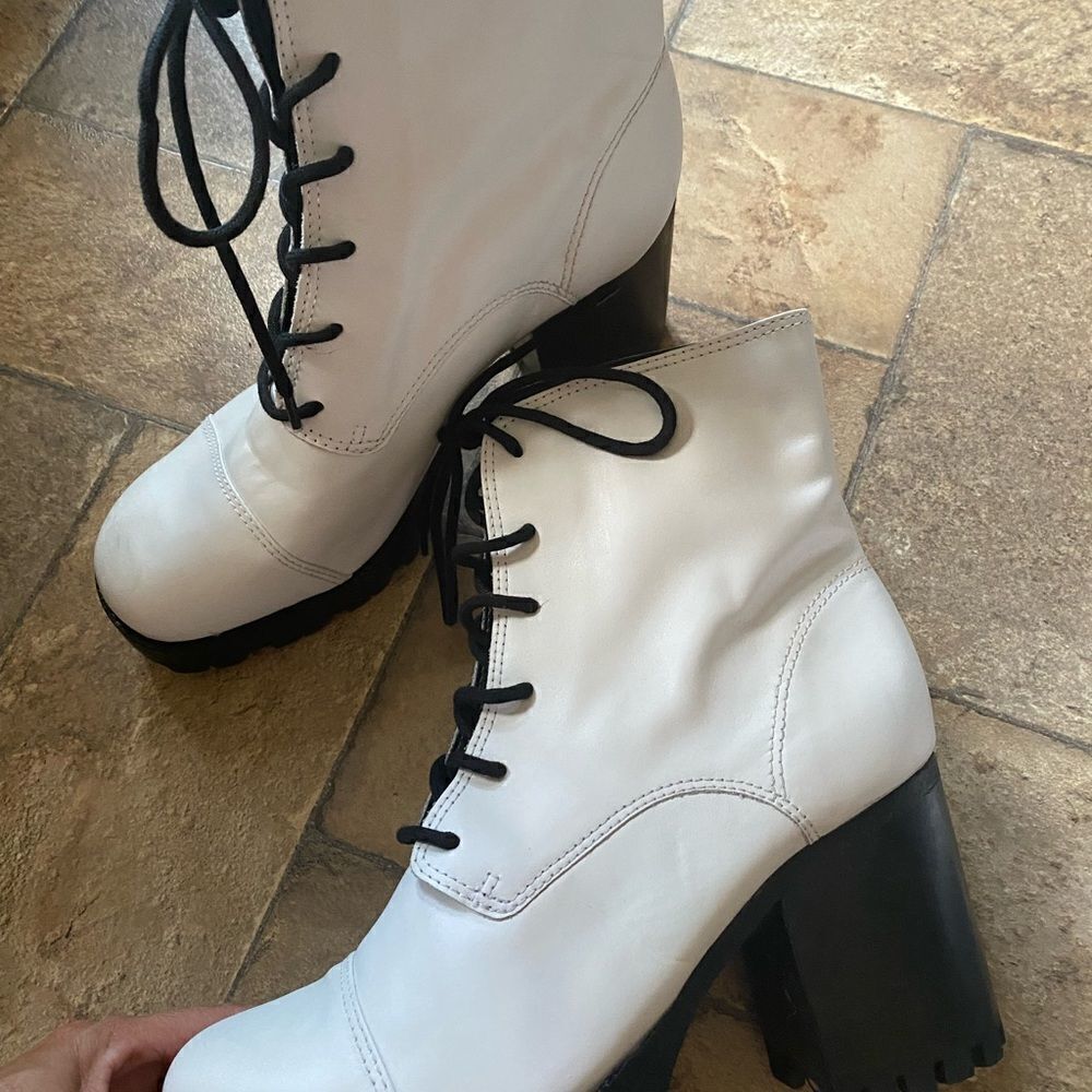 Schultz Jeannie Combat Boots Sz 10 - Picture 4 of 9